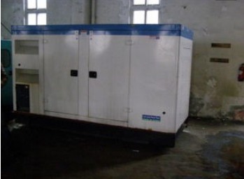 蒲县康明斯150kw大型柴油二手发电机组 蒲县康明斯150kw大型柴油二手发电机组